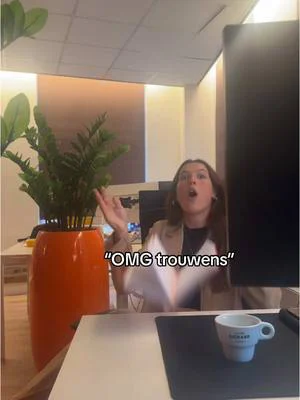 Wanneer het niet altijd roddeltijd kan zijn. #gossiptime #fyp #voorjou #marketingbureau #roddelen