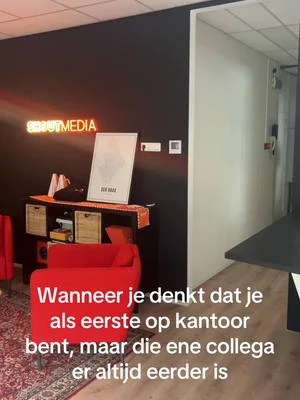 Welke collega ben jij?🤓 #fyp #kantoor #officelife #coworkers